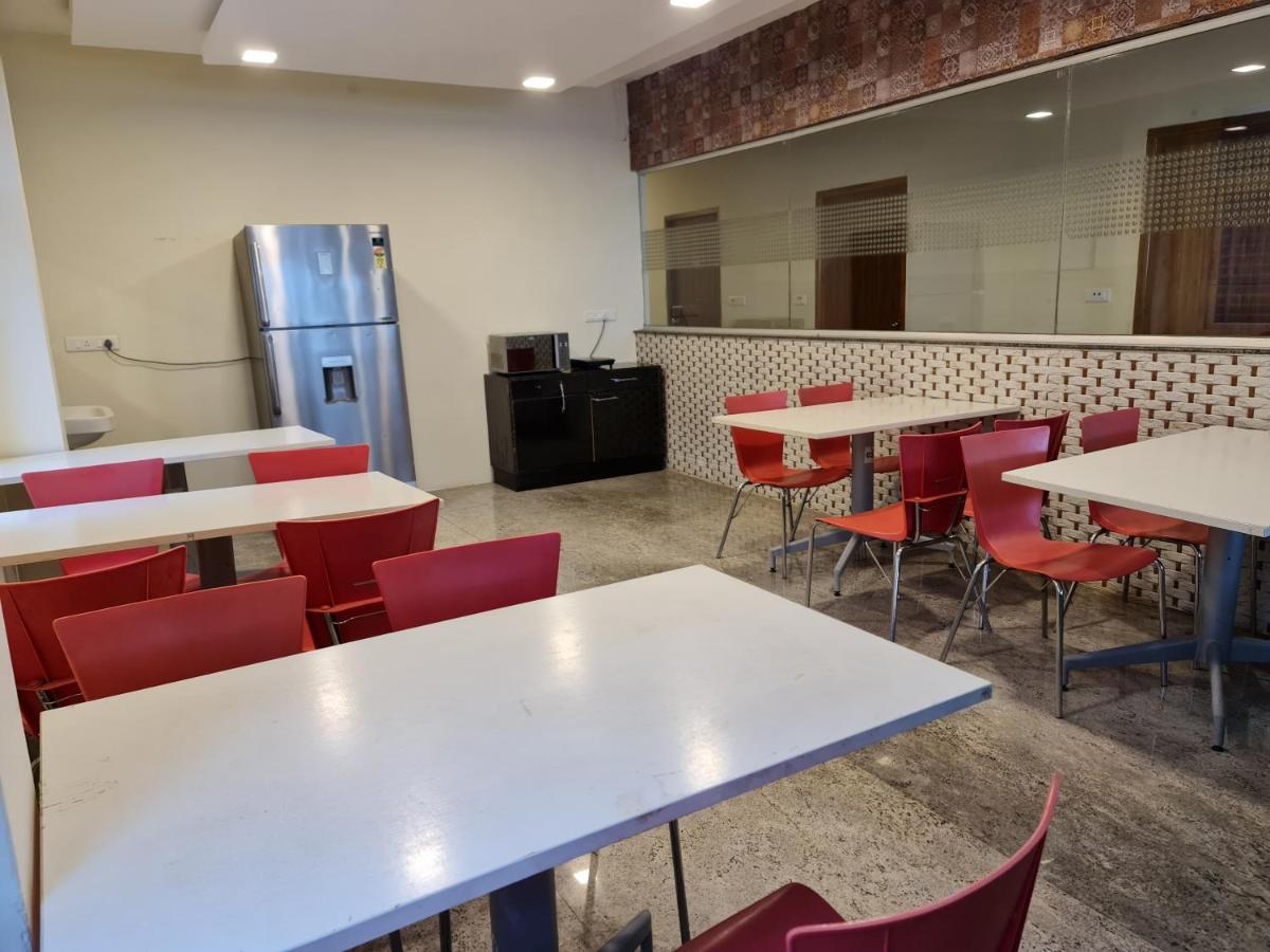 Vijay Shree Inn Vellore Bagian luar foto